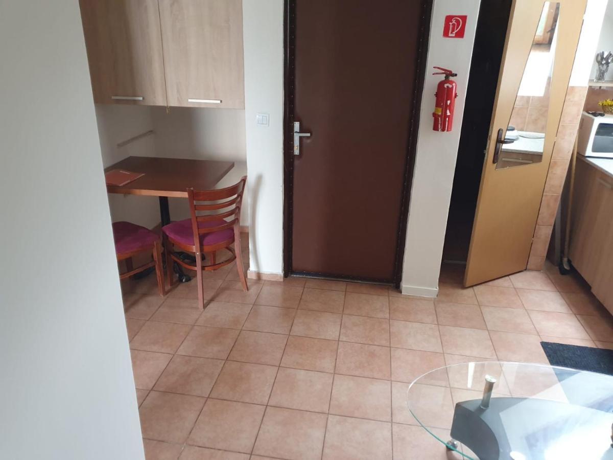 Apartman V Centre Mesta Martin Eksteriør billede